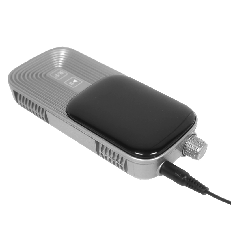 Elektriske batteridrevne spikerbormaskiner